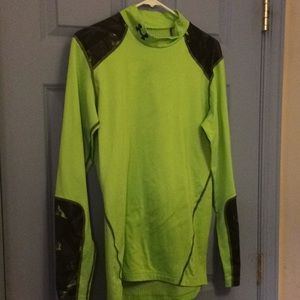 UnderArmour light green coldgear long sleeve